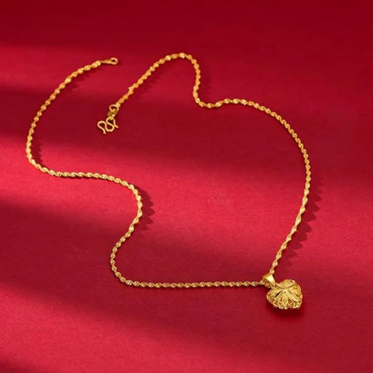 Gold Heart Necklace for Women – Elegant Love Pendant Jewelry